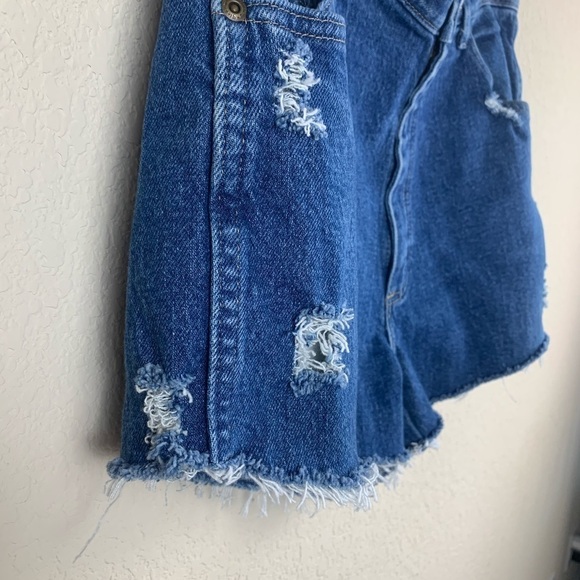 WRANGLER Distressed Denim High Rise Cut Offs Sz L - Picture 6 of 10